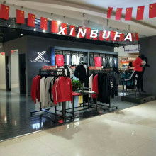 虎門海迪卡 一站式專業(yè)鞋帽批發(fā)，助力運(yùn)動休閑服裝店高效供應(yīng)